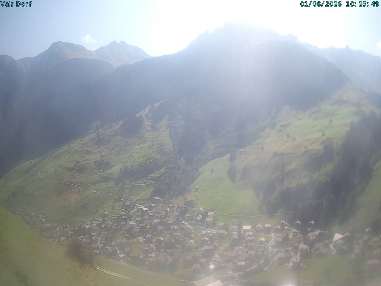 Archiv Foto Webcam Blick auf das Dorf Vals