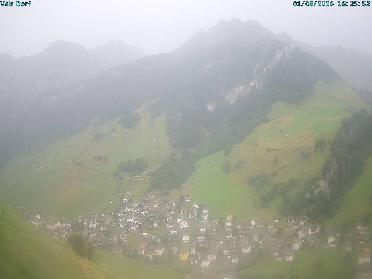 Archiv Foto Webcam Blick auf das Dorf Vals