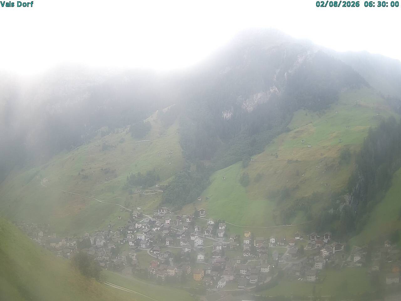 Archiv Foto Webcam Blick auf das Dorf Vals