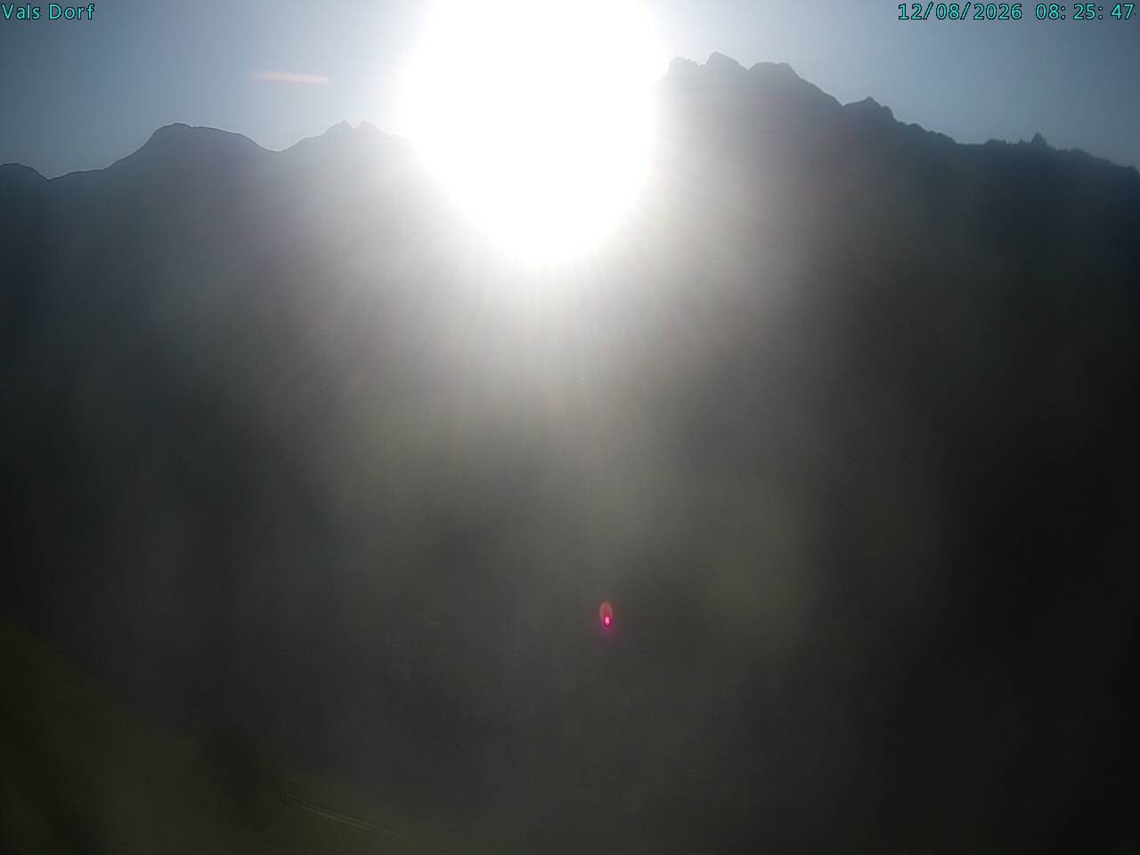 Archiv Foto Webcam Blick auf das Dorf Vals