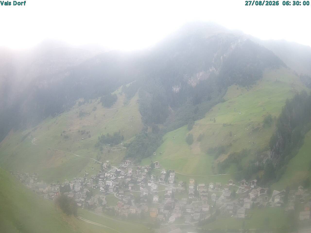 Archiv Foto Webcam Blick auf das Dorf Vals