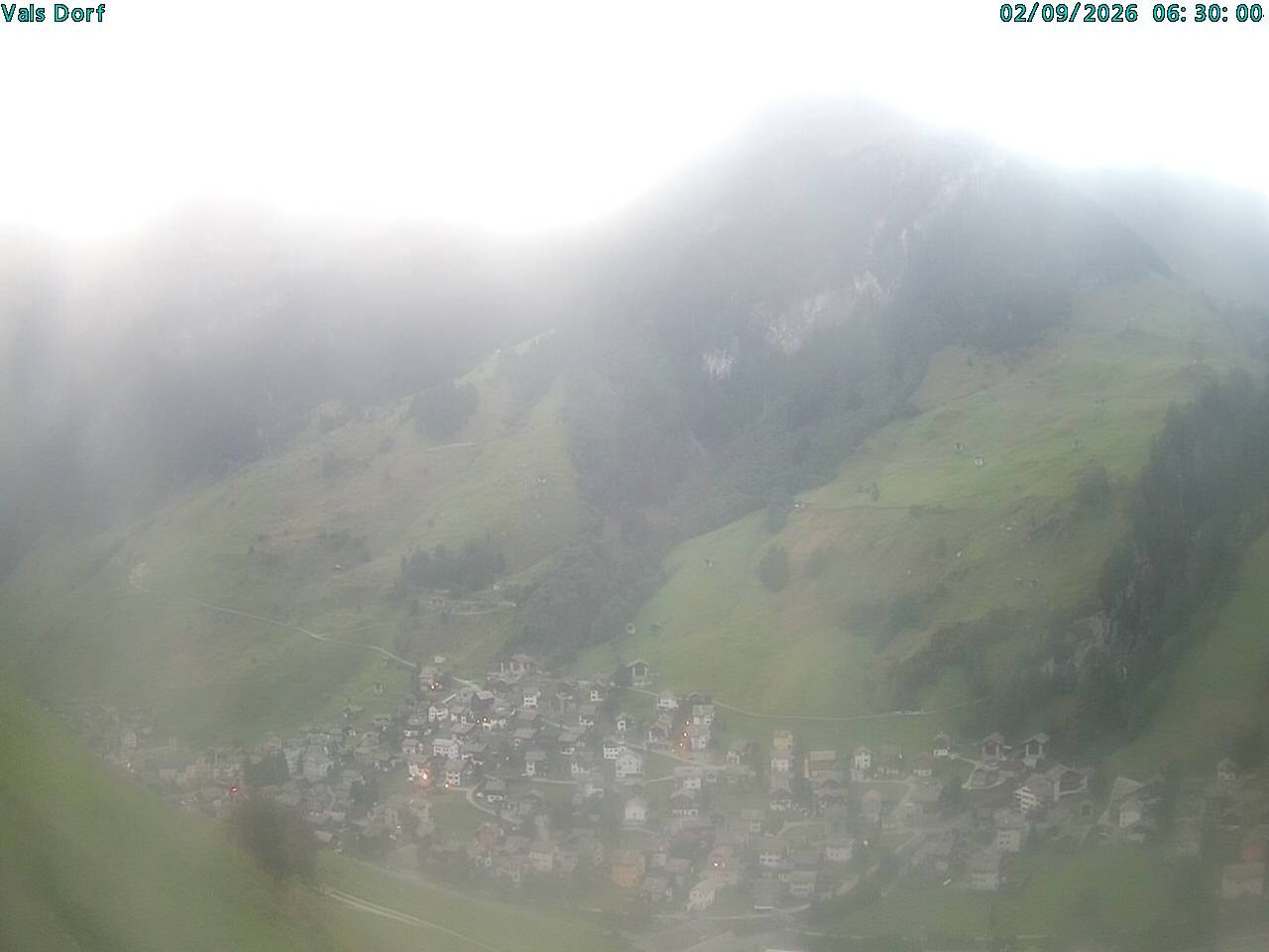 Archiv Foto Webcam Blick auf das Dorf Vals