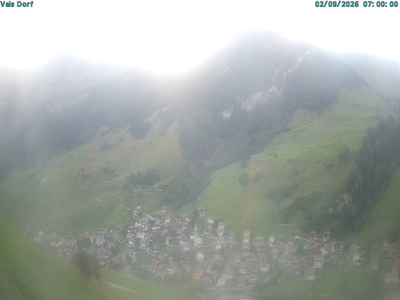 Archiv Foto Webcam Blick auf das Dorf Vals