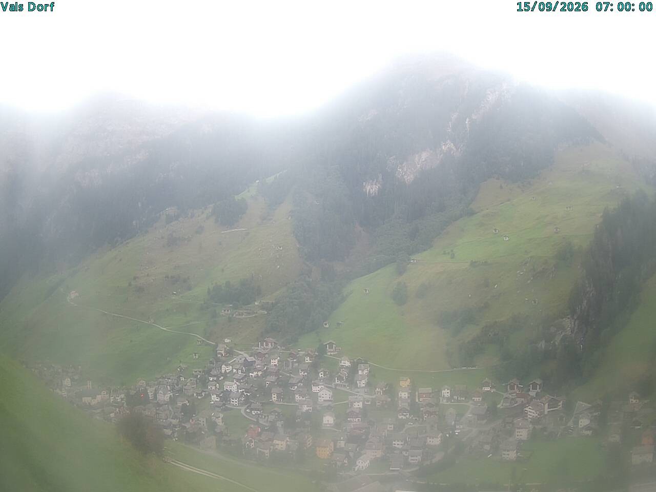 Archiv Foto Webcam Blick auf das Dorf Vals