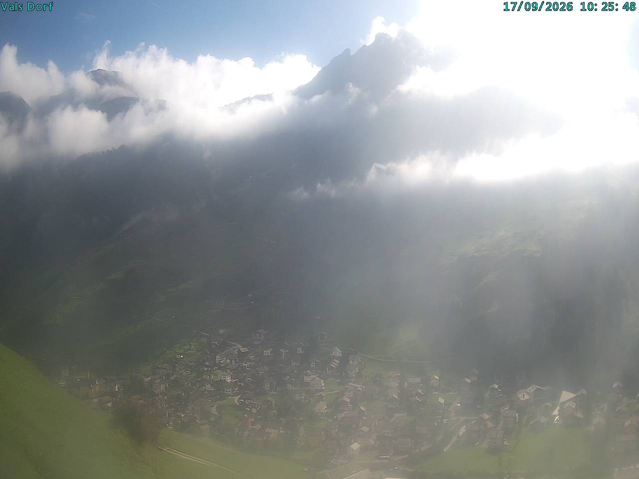 Archiv Foto Webcam Blick auf das Dorf Vals