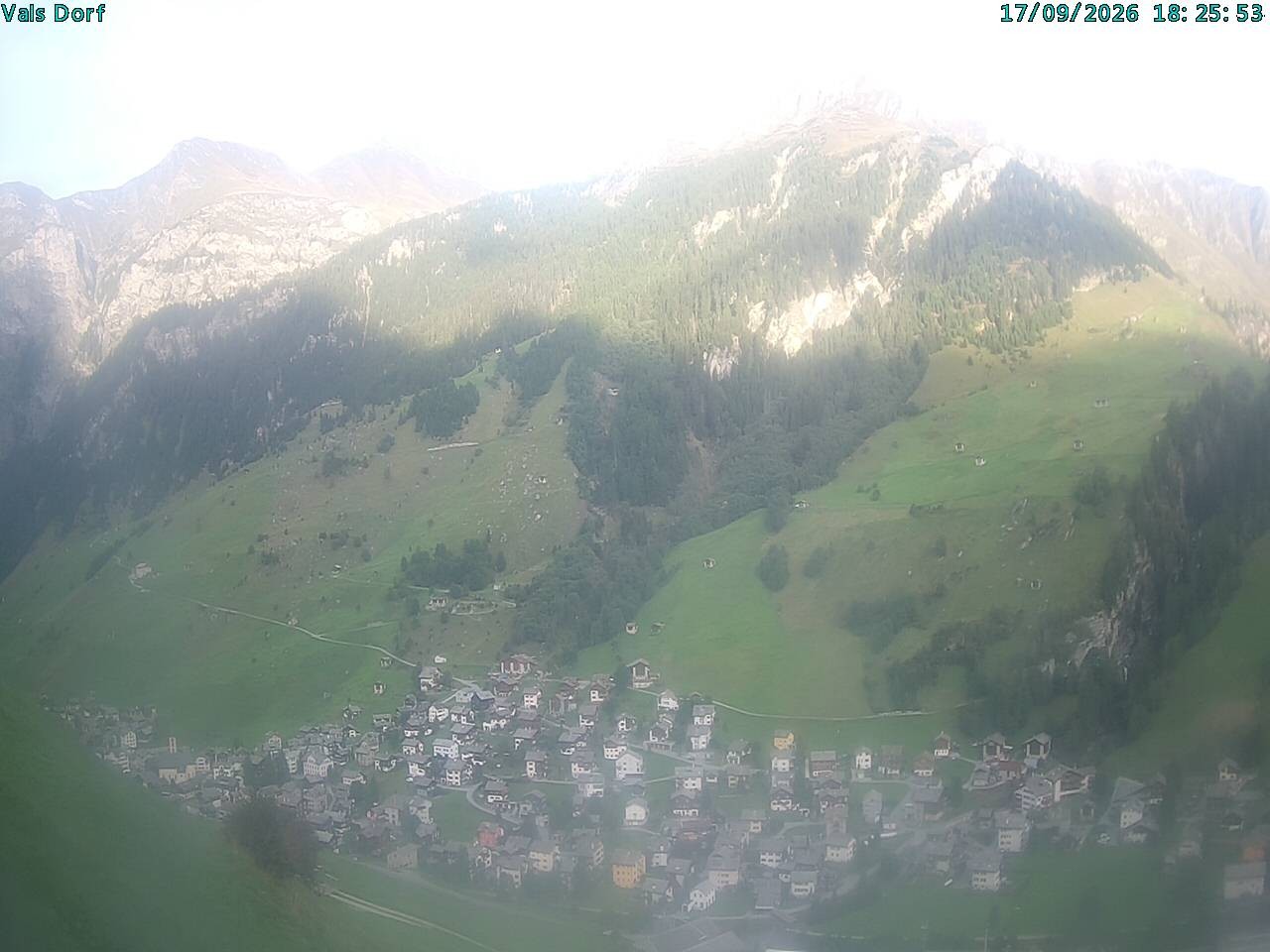 Archiv Foto Webcam Blick auf das Dorf Vals