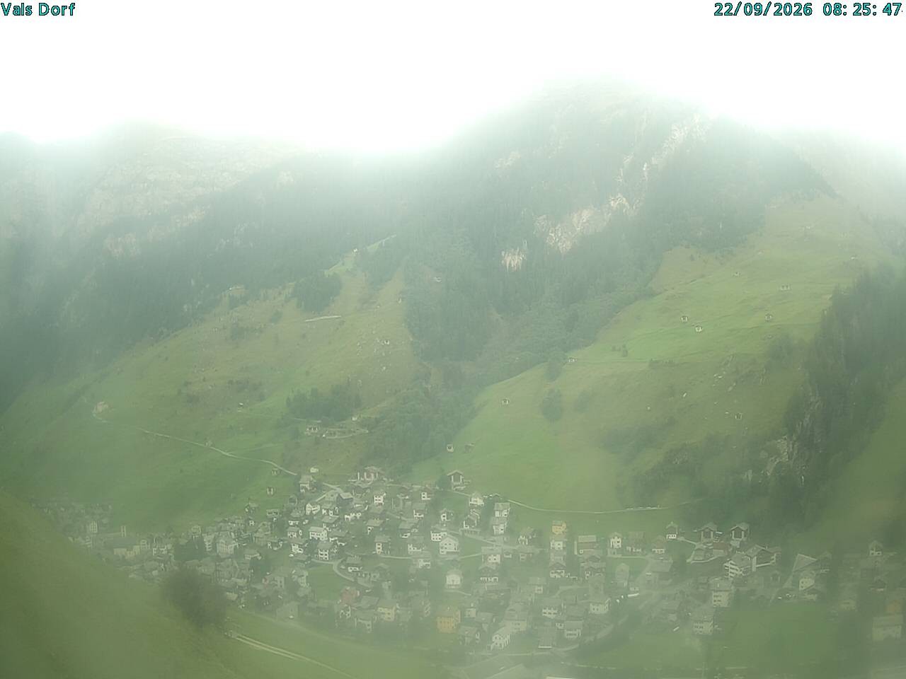 Archiv Foto Webcam Blick auf das Dorf Vals