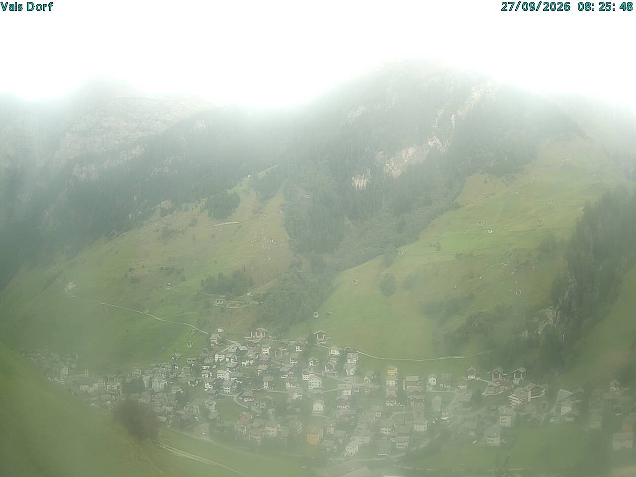 Archiv Foto Webcam Blick auf das Dorf Vals