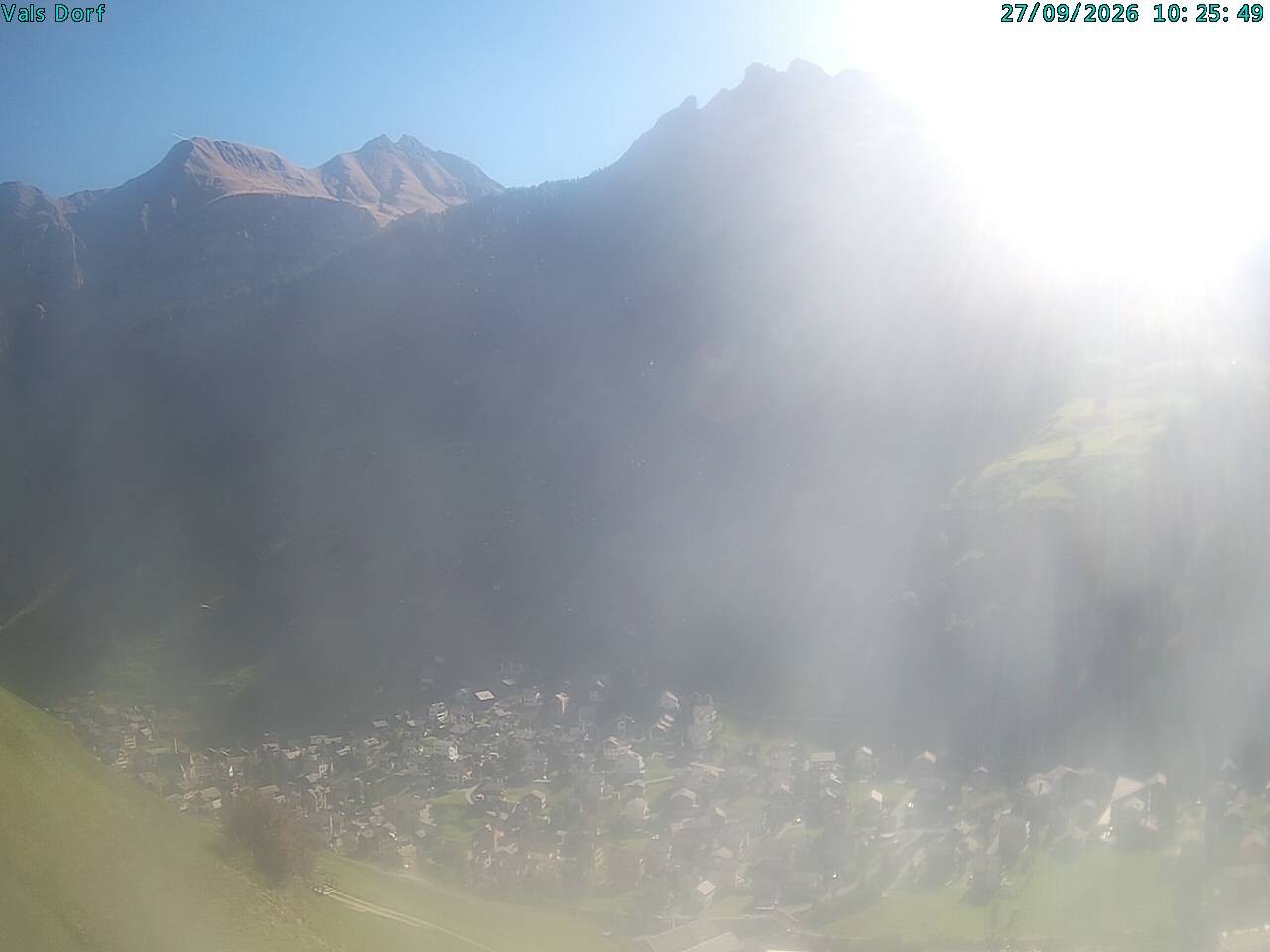 Archiv Foto Webcam Blick auf das Dorf Vals