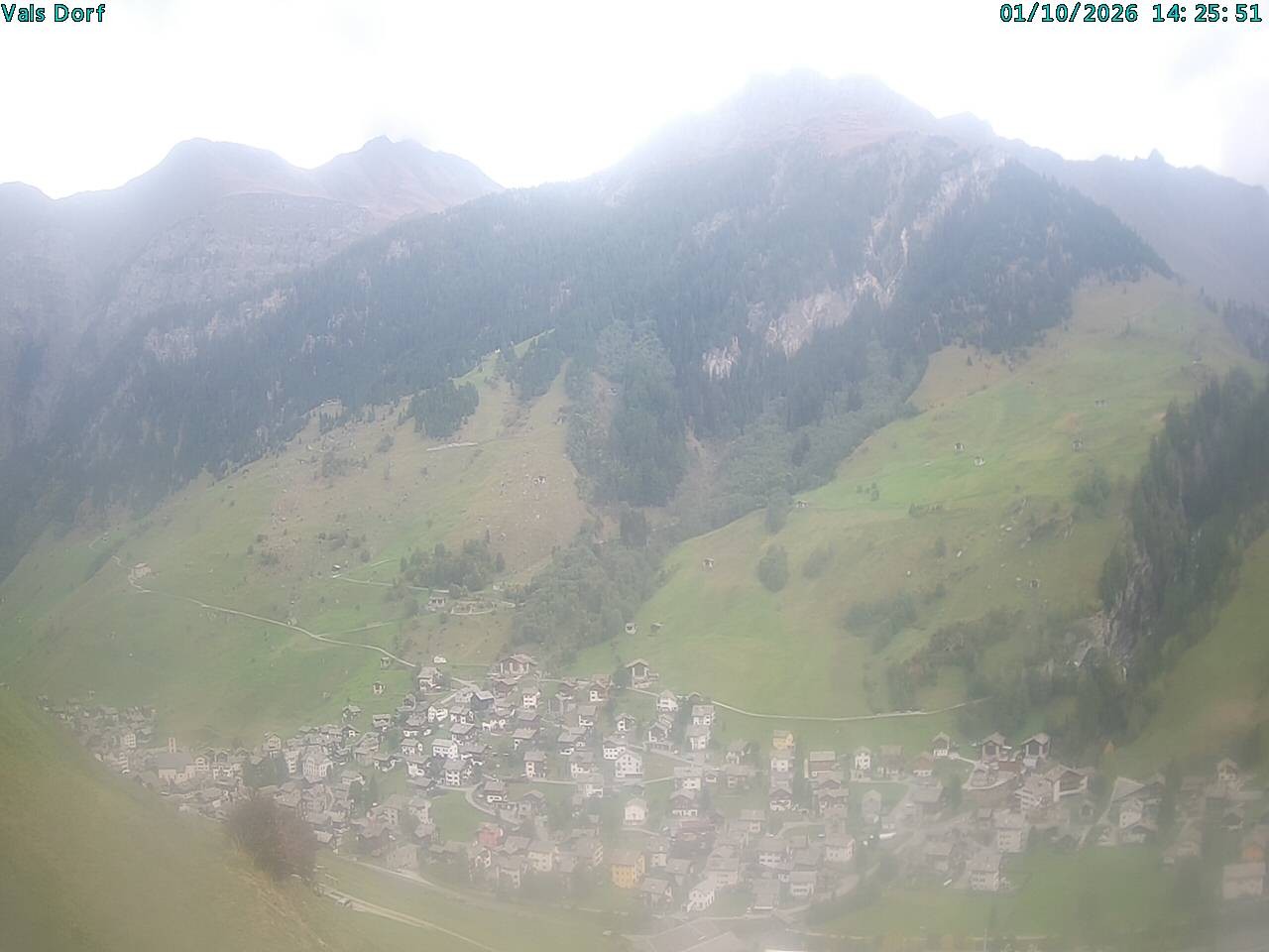 Archiv Foto Webcam Blick auf das Dorf Vals