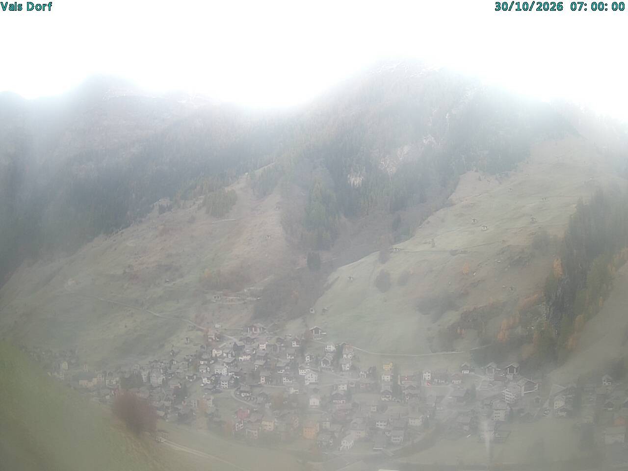 Archiv Foto Webcam Blick auf das Dorf Vals
