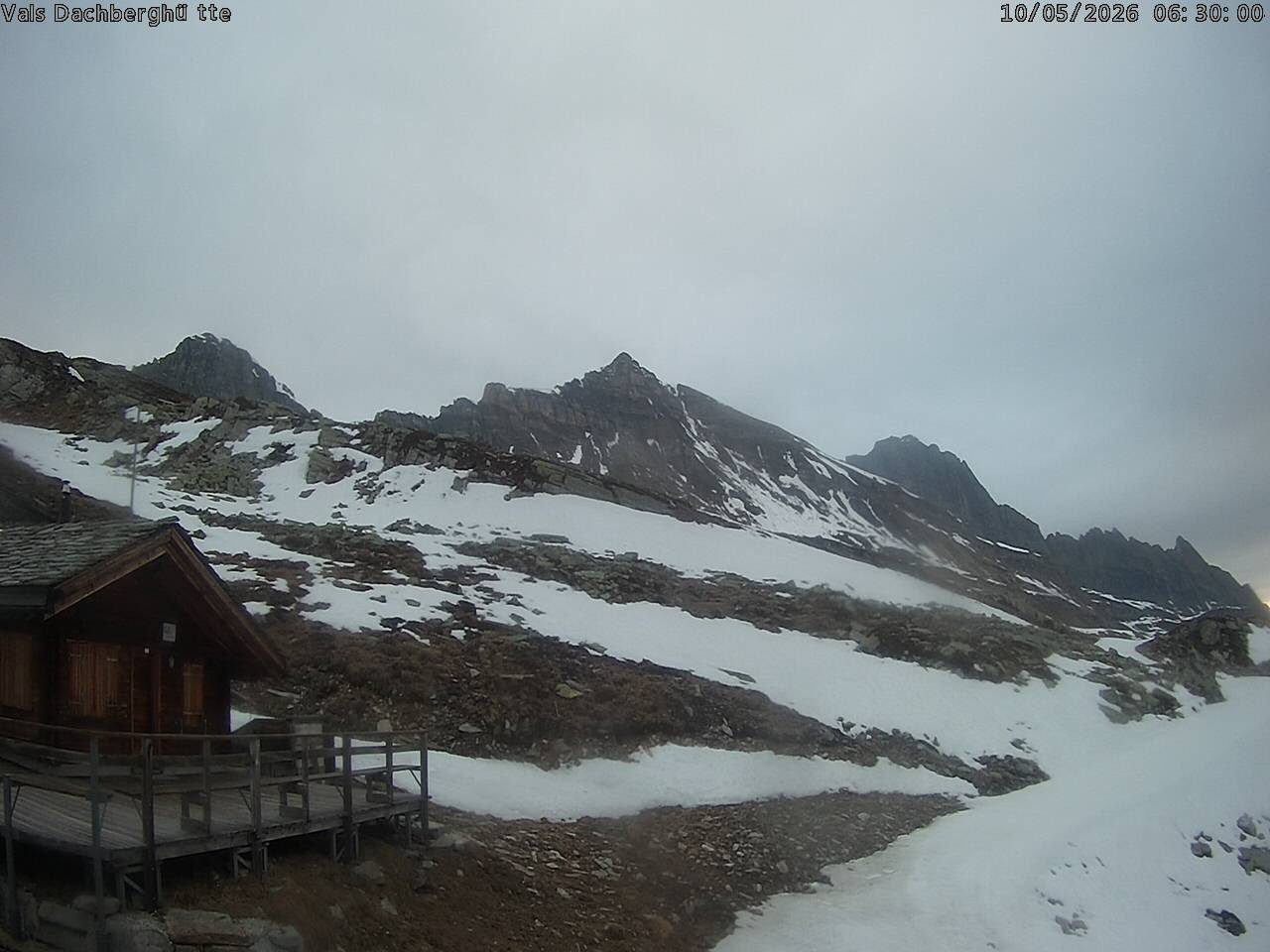 Archived image Webcam Dachberghütte (2.500 m)