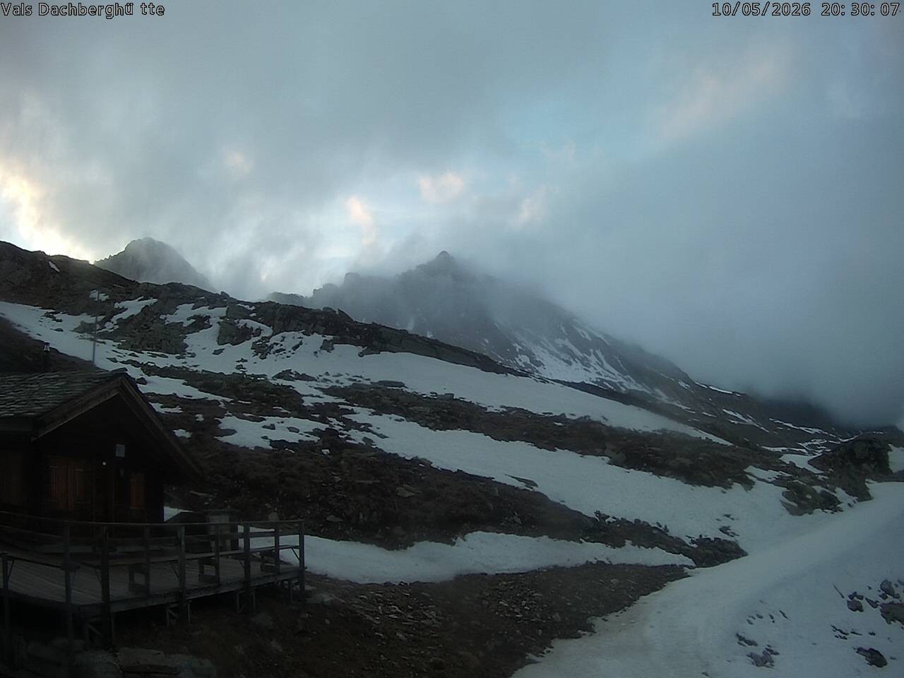 Archived image Webcam Dachberghütte (2.500 m)