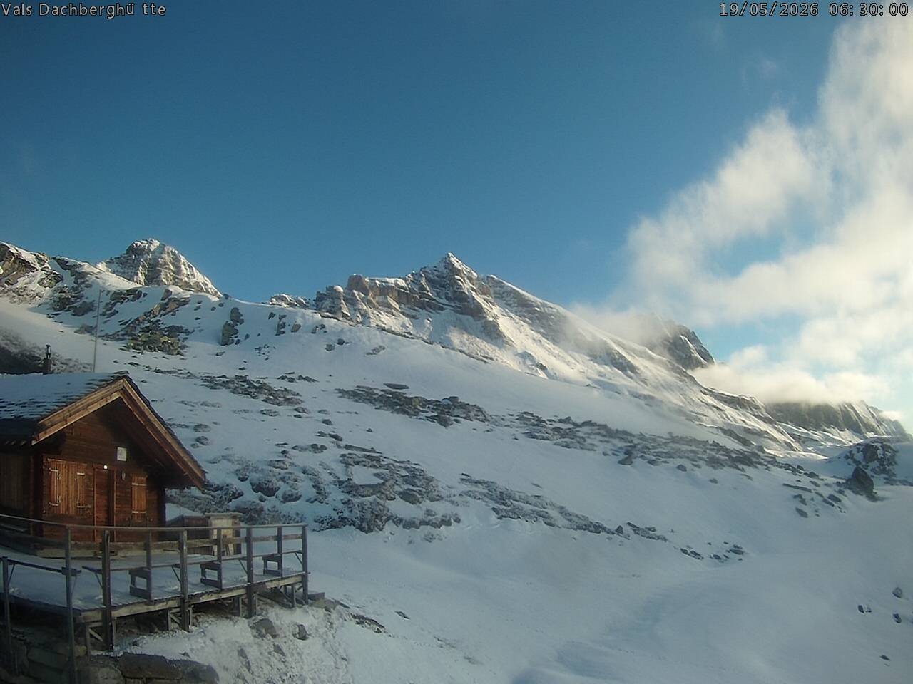 Archived image Webcam Dachberghütte (2.500 m)