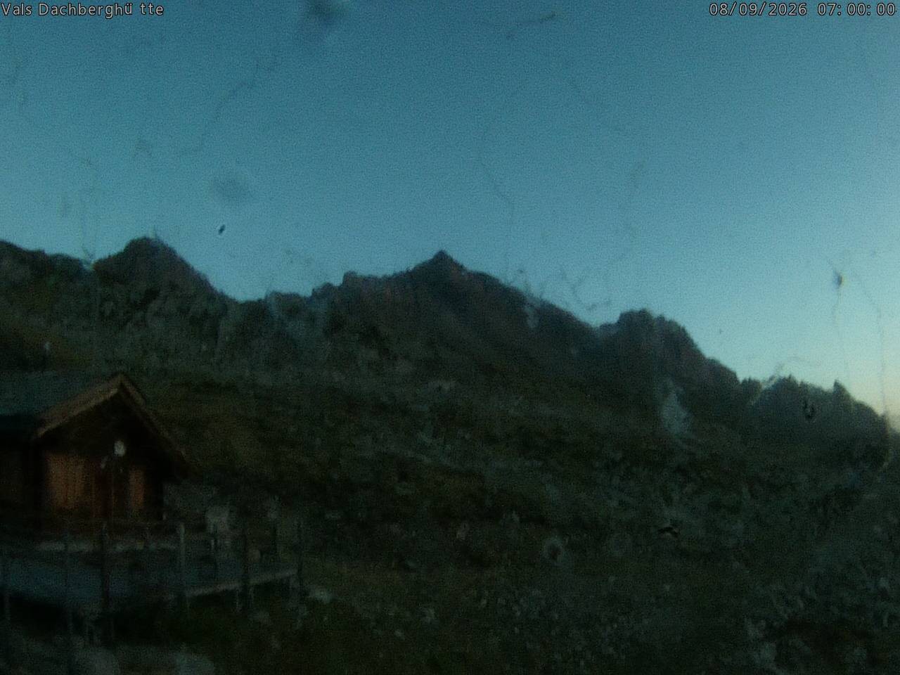 Archived image Webcam Dachberghütte (2.500 m)