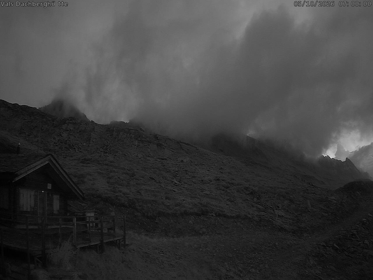 Archived image Webcam Dachberghütte (2.500 m)