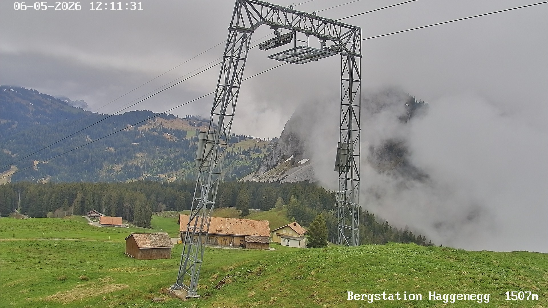 Archived image Webcam Brunni - Haggenegg top station