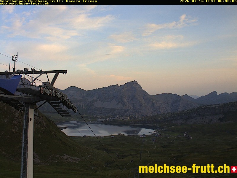 Archiv Foto Webcam Erzegg - Blick ins Tal