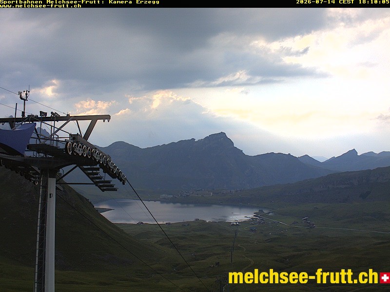 Archiv Foto Webcam Erzegg - Blick ins Tal