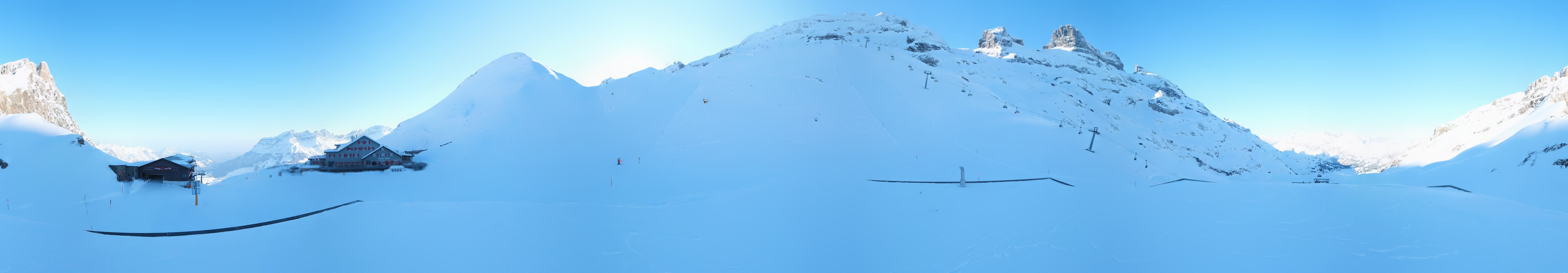 Archiv Foto Webcam Engelberg Titlis: Berghaus Jochpass