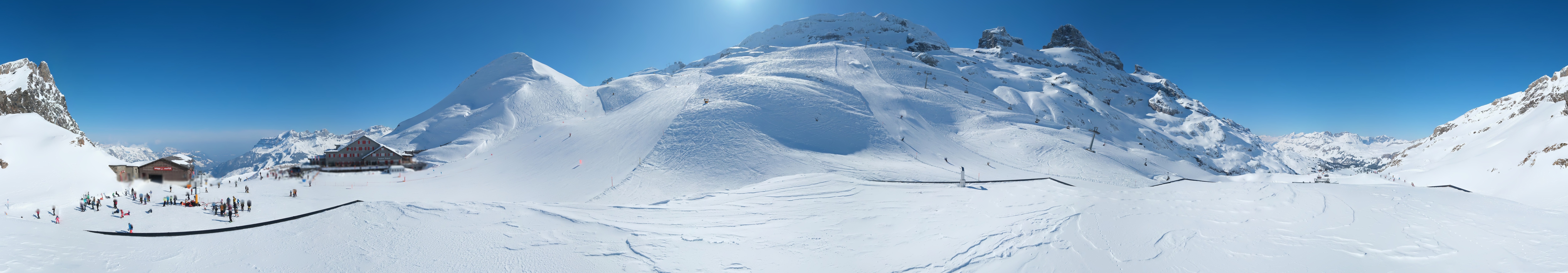 Archiv Foto Webcam Engelberg Titlis: Berghaus Jochpass