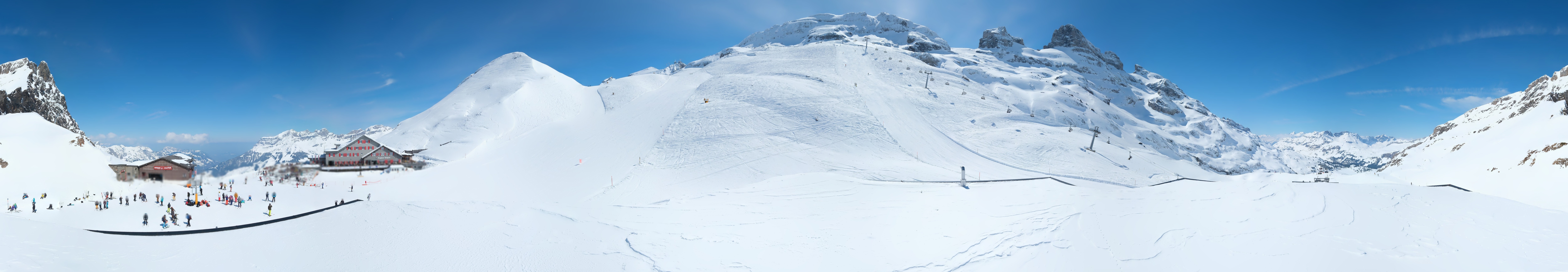 Archiv Foto Webcam Engelberg Titlis: Berghaus Jochpass