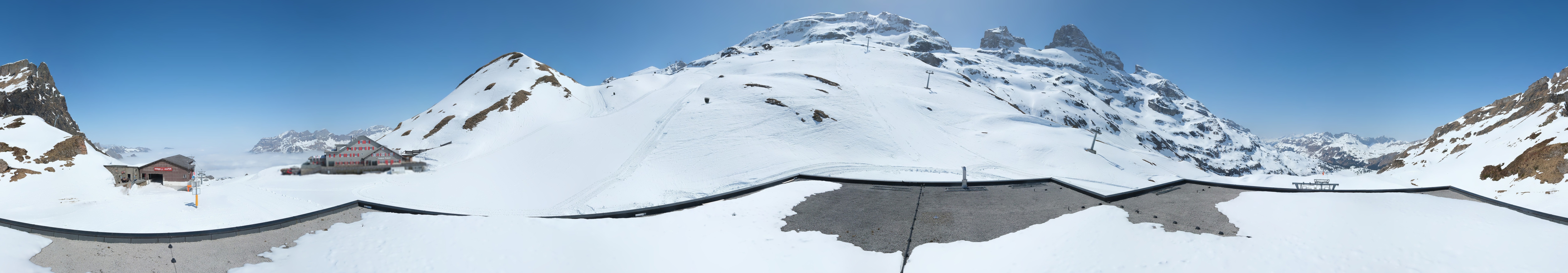 Archiv Foto Webcam Engelberg Titlis: Berghaus Jochpass