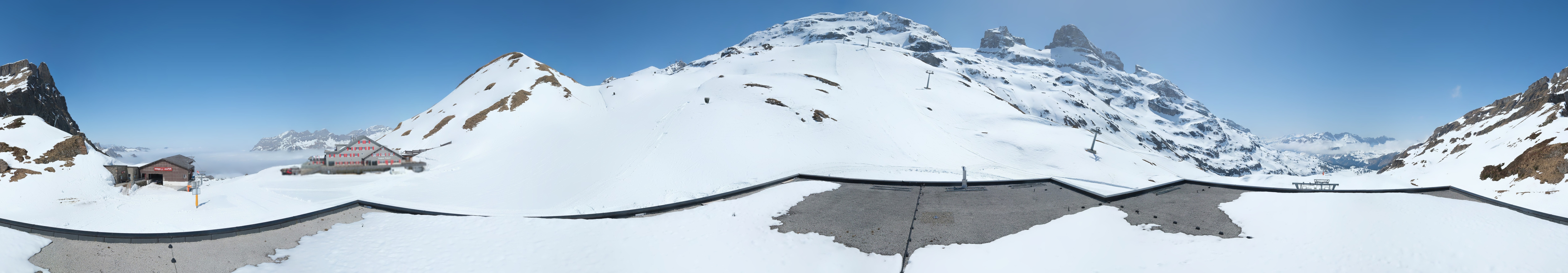 Archiv Foto Webcam Engelberg Titlis: Berghaus Jochpass