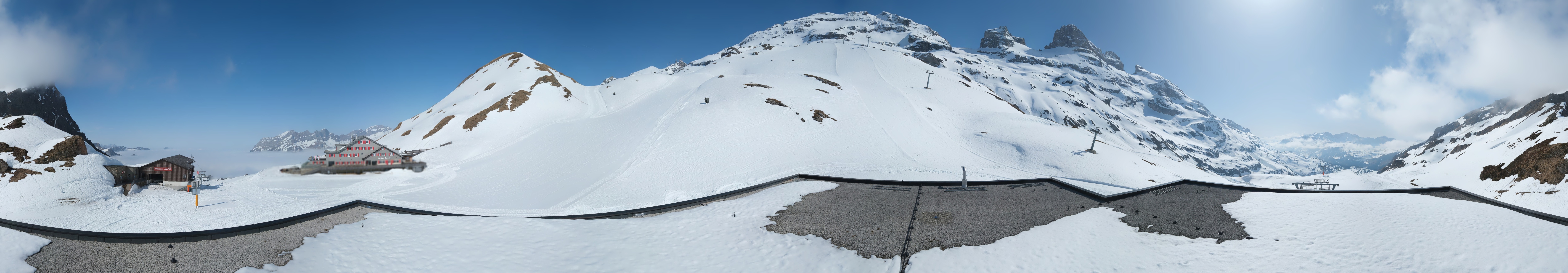 Archived image Webcam Engelberg Titlis: Mountain restaurant Jochpass