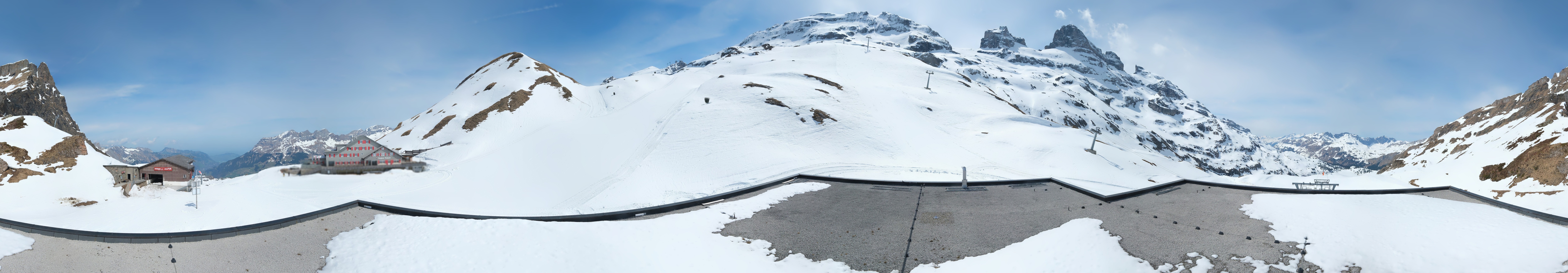 Archived image Webcam Engelberg Titlis: Mountain restaurant Jochpass