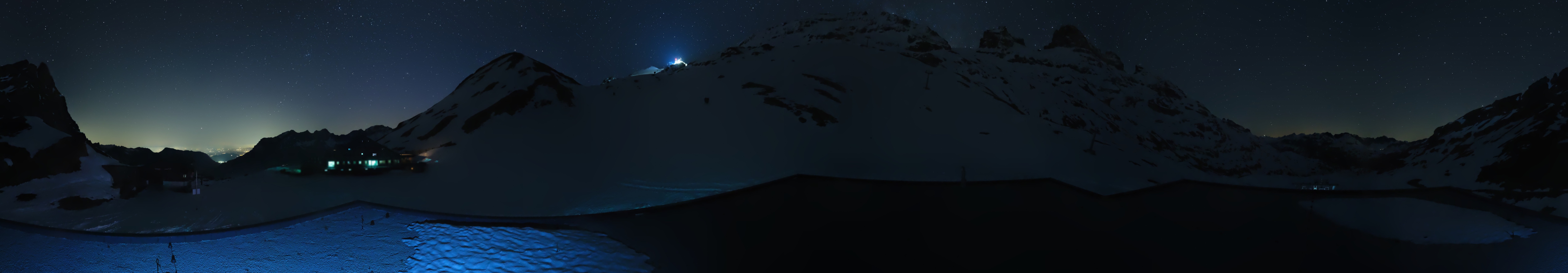 Archiv Foto Webcam Engelberg Titlis: Berghaus Jochpass