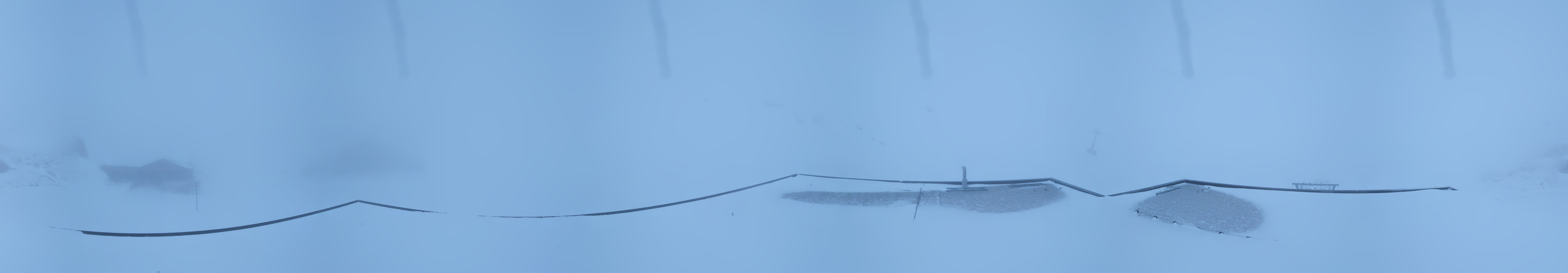 Archiv Foto Webcam Engelberg Titlis: Berghaus Jochpass