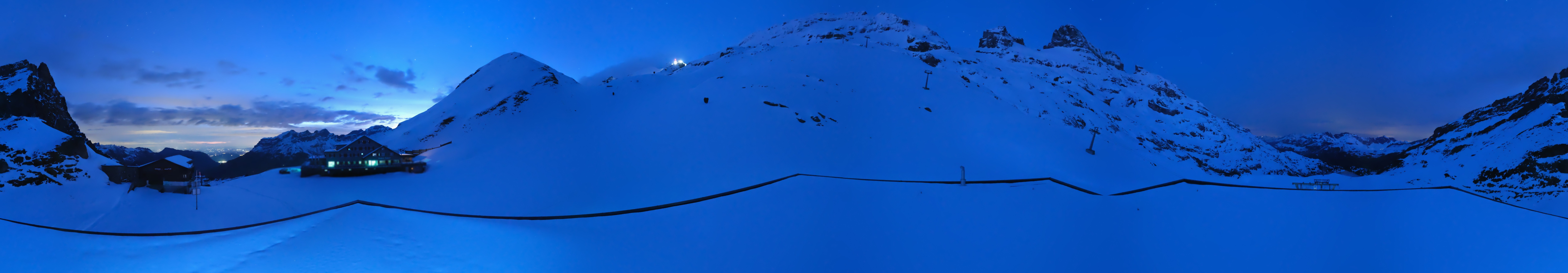 Archiv Foto Webcam Engelberg Titlis: Berghaus Jochpass