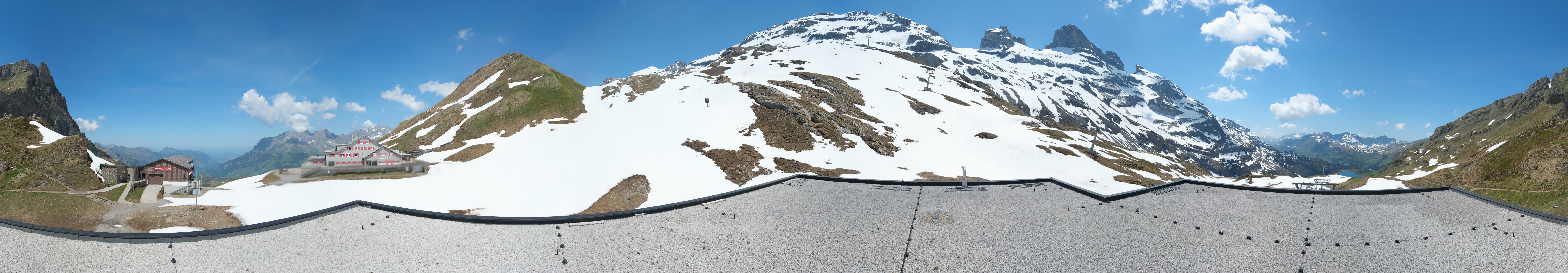 Archiv Foto Webcam Engelberg Titlis: Berghaus Jochpass