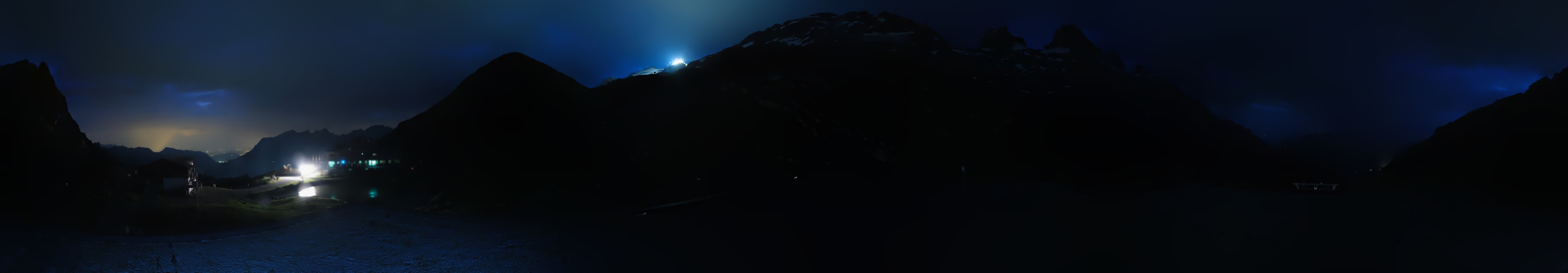 Archiv Foto Webcam Engelberg Titlis: Berghaus Jochpass
