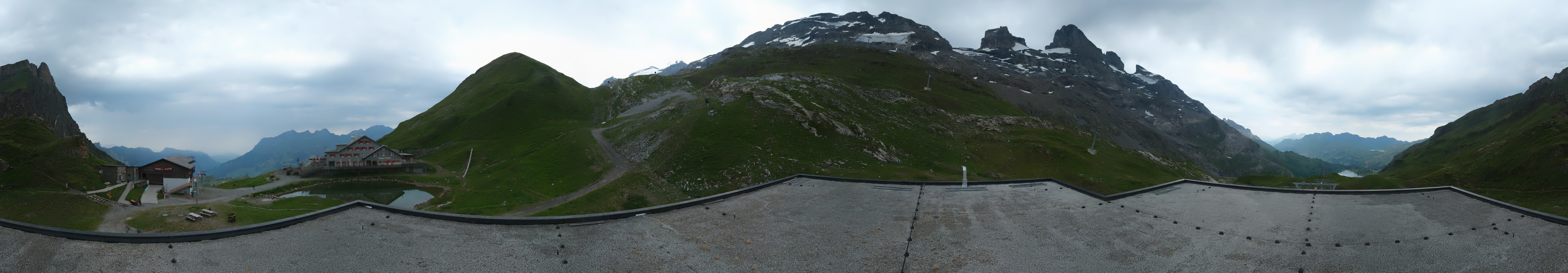 Archiv Foto Webcam Engelberg Titlis: Berghaus Jochpass