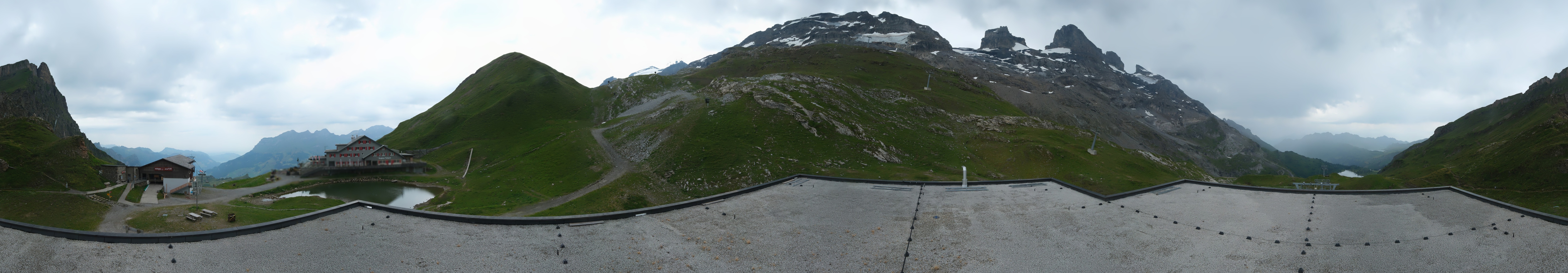 Archiv Foto Webcam Engelberg Titlis: Berghaus Jochpass