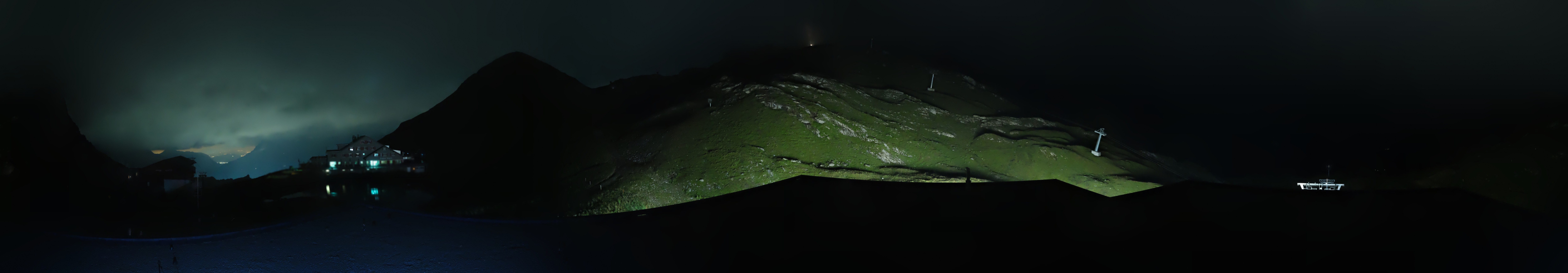 Archiv Foto Webcam Engelberg Titlis: Berghaus Jochpass