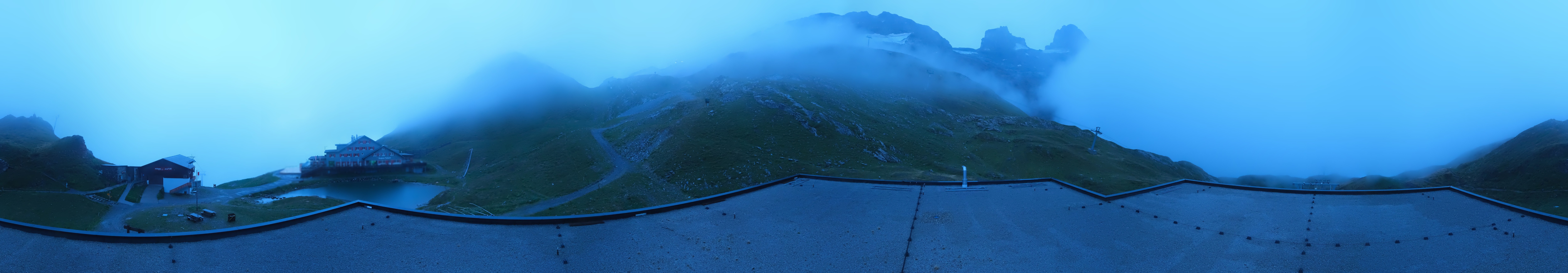 Archiv Foto Webcam Engelberg Titlis: Berghaus Jochpass
