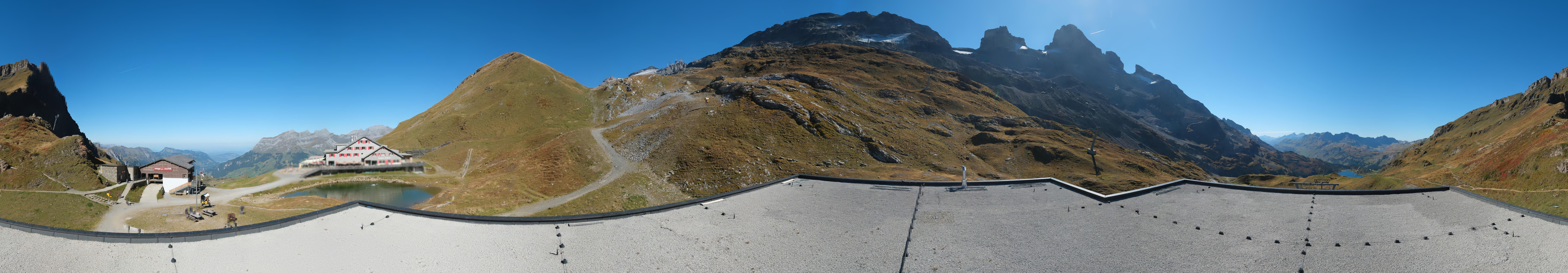 Archived image Webcam Engelberg Titlis: Mountain restaurant Jochpass