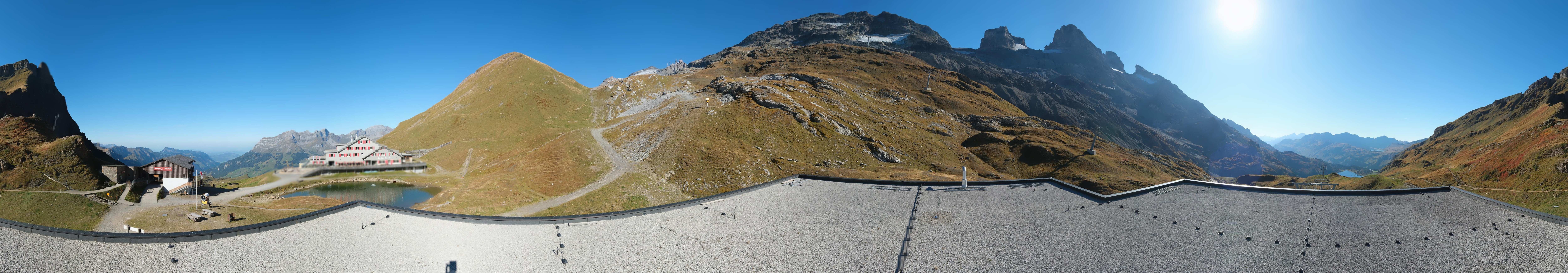 Archived image Webcam Engelberg Titlis: Mountain restaurant Jochpass