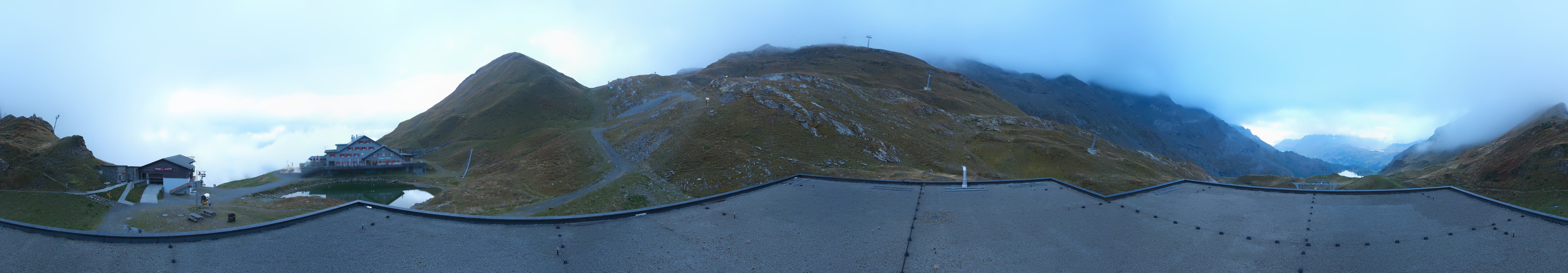 Archiv Foto Webcam Engelberg Titlis: Berghaus Jochpass