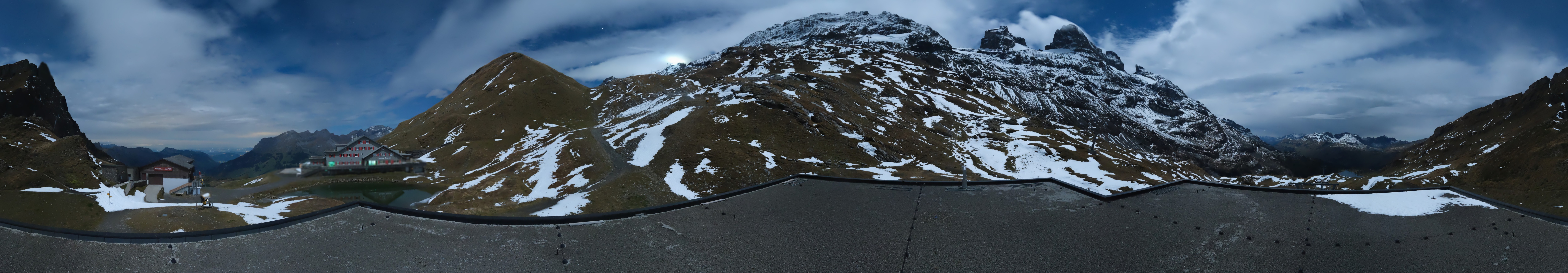 Archiv Foto Webcam Engelberg Titlis: Berghaus Jochpass