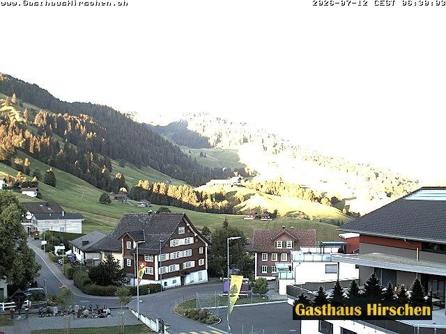 Archived image Webcam restaurant Hirschen, Oberiberg