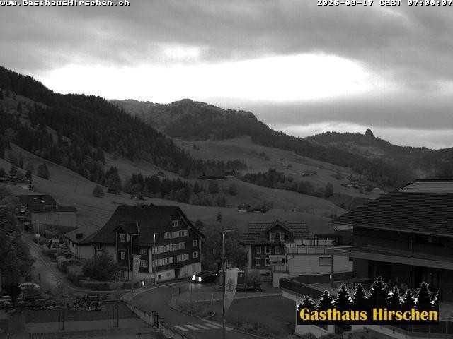Archived image Webcam restaurant Hirschen, Oberiberg
