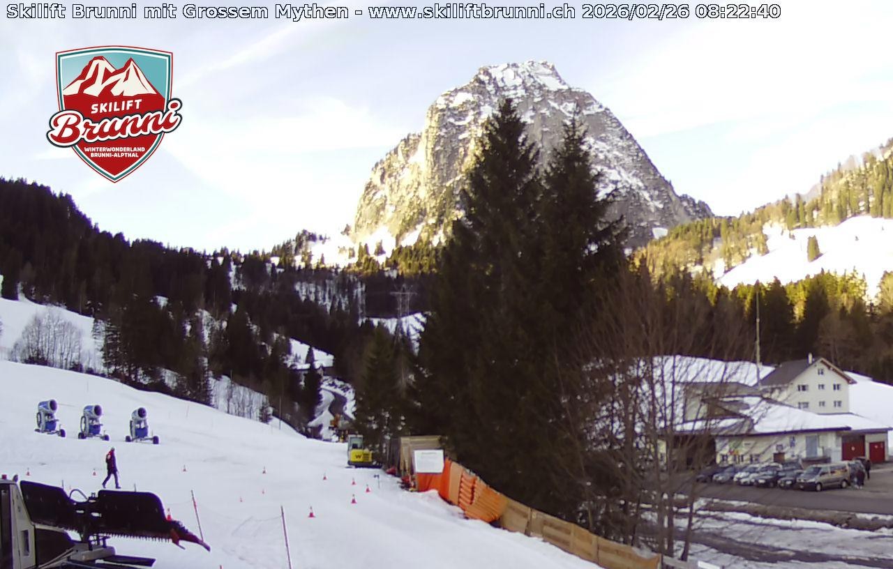 Archived image Webcam Panorama Mythen