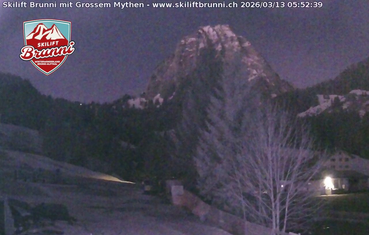 Archived image Webcam Panorama Mythen