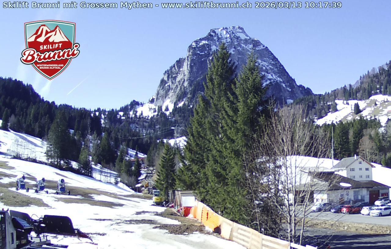 Archived image Webcam Panorama Mythen