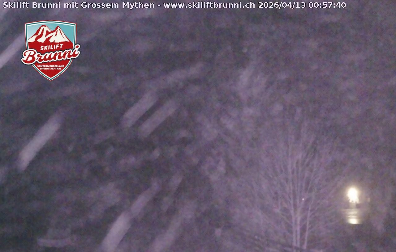 Archived image Webcam Panorama Mythen