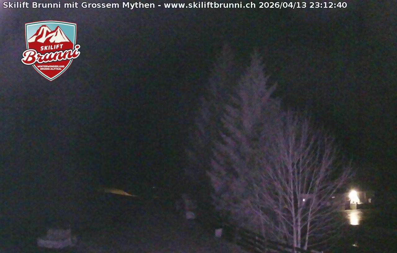 Archived image Webcam Panorama Mythen